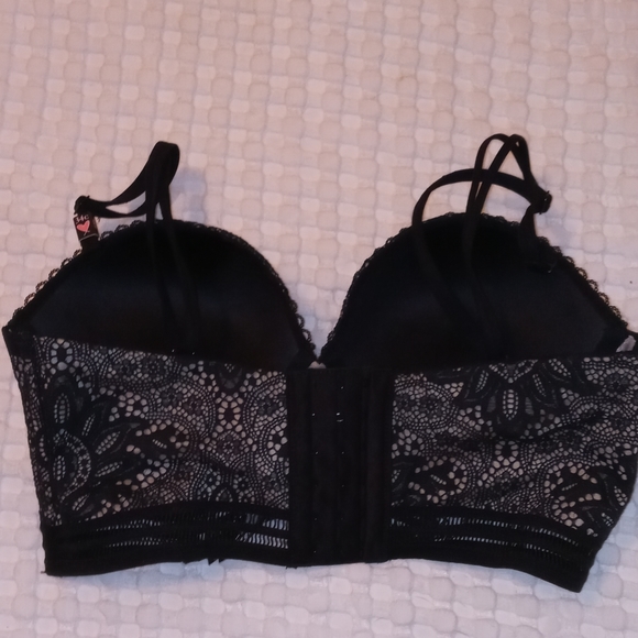 NWT Victoria's Secret Bra/Top - Picture 2 of 7